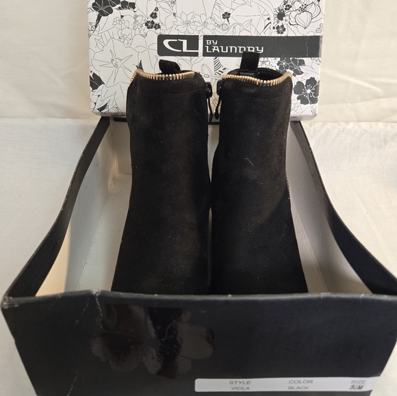 Chinese Laundry Wedge Suede Booties - Picture 4 of 5